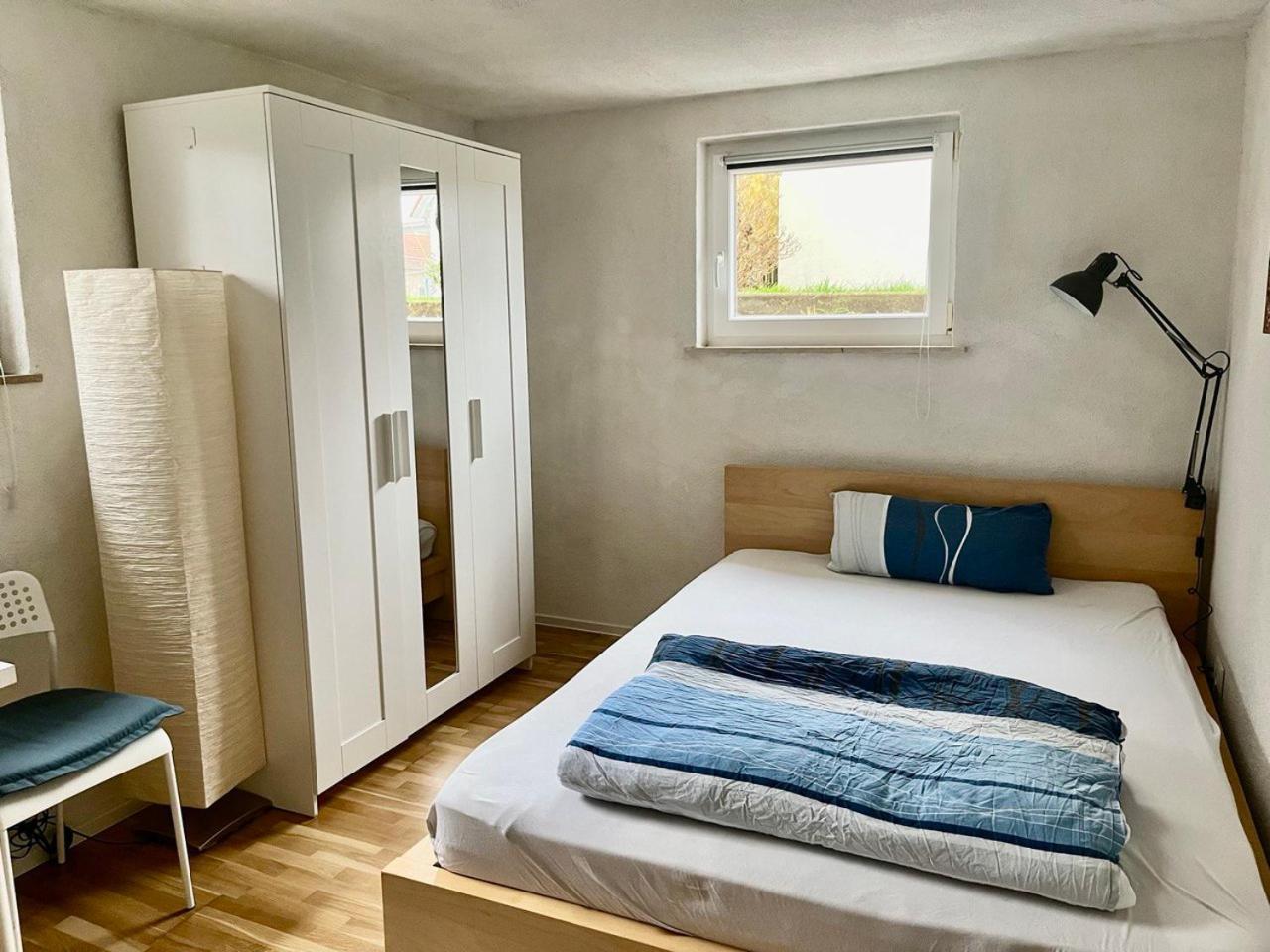 Modernes Studio Mit Separater Kueche Reutlingen Bagian luar foto